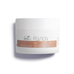 Maschera ristrutturante per capelli danneggiati Wella Fusion 150ml
